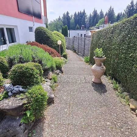 Neuweiher Apartament *